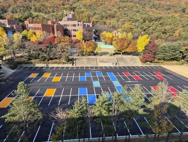시흥도시공사, ABC행복학습타운 운동장 환경개선 공사 완료