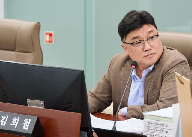 경기도의회 교육행정위원회 김회철 의원(더불어민주당, 화성6)