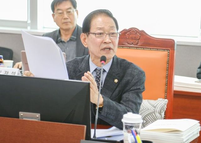 경기도의회 문화체육관광위원회 소속 윤재영 의원(용인10)