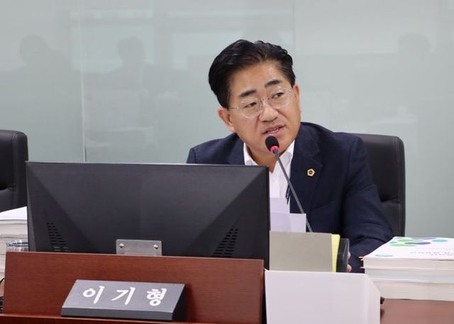 경기도의회 미래과학협력위원회 이기형 의원(더불어민주당, 김포4)