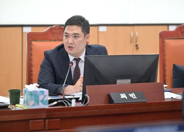 경기도의회 여성가족평생교육위원회 최민 위원(더불어민주당, 광명2)