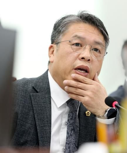 경기도의회 이석균 의원, “경기도 공공기관 체질개선 촉구”