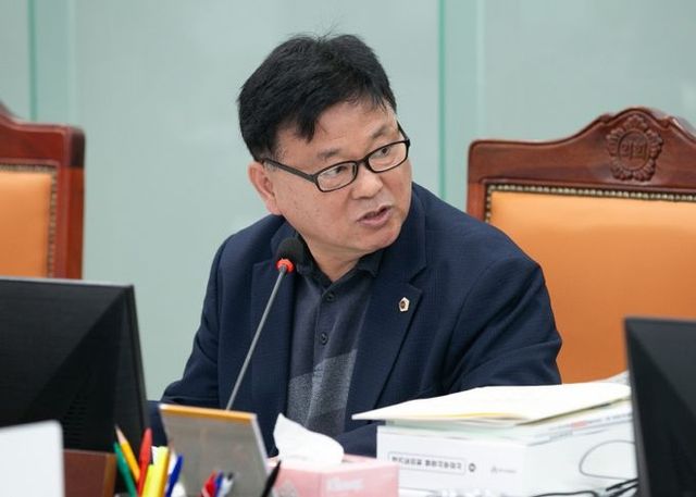 경기도의회 교육기획위원회 성기황 의원(더불어민주당, 군포2)