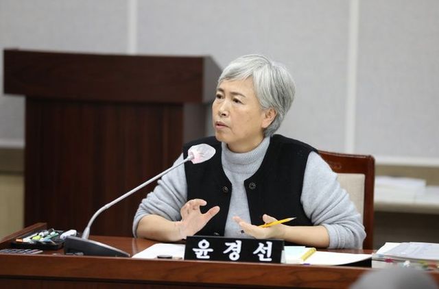 수원특례시의회 기획경제위원회 윤경선 의원(진보당, 평동·금곡동·호매실동)