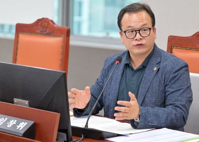 경기도의회 도시환경위원회 임창휘 의원(더불어민주당, 광주2)