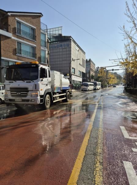 살수차 운행 모습