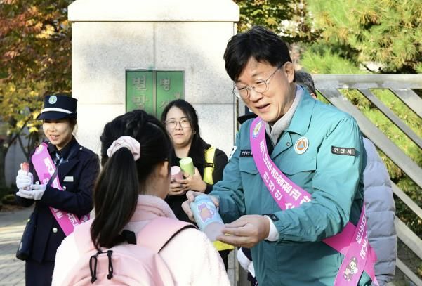 이민근 안산시장“안전한 등하굣길, 시민 협조와 관심이 필수”