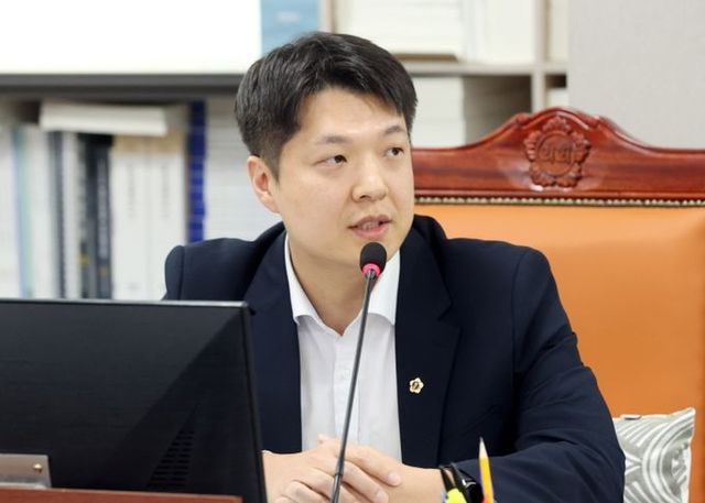 경기도의회 문화체육관광위원회 오지훈 의원(더민주, 하남3)