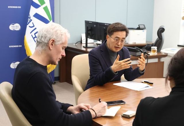 김동연 지사, 프랑스 르몽드지와 긴급인터뷰