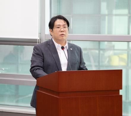 경기도의회 김현석 의원, '경기도교육청 친환경 운동장 조성 조례 일부개정조례안' 상임위 통과