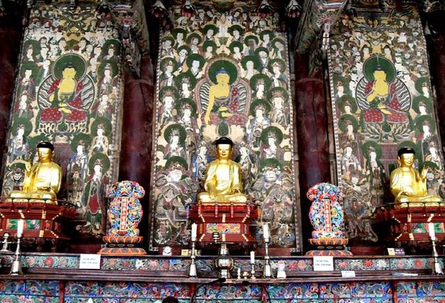 김천 직지사 석가여래삼불회도