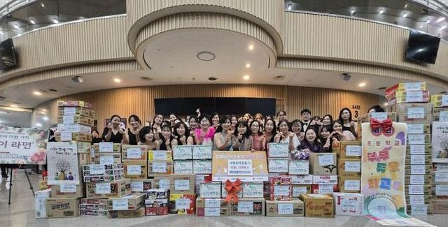 평택교원플루트오케스트라, 라면 140박스로 지역사회 온기 전해