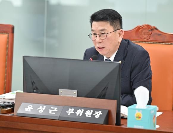 경기도의회 윤성근의원, 소방재난본붑의 방염대상 물품적용 소극 행정 강력 질타