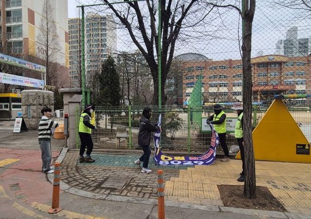 평택시 안중출장소, 개학기 맞아 위해요소 안전 점검