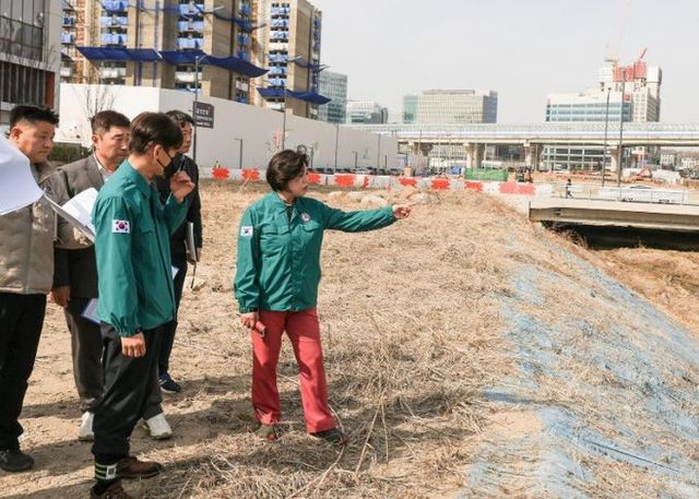 신계용 과천시장, 주민으로서 체감한 지정타 불편사항 직접 챙겨