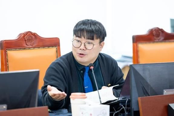경기도의회 유호준 의원, 공공기관담당관 만나 GH 이전 관련 의견 교환