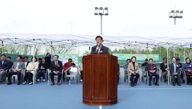 성남시의회, 제32회 성남시장배 생활체육 테니스대회 참석