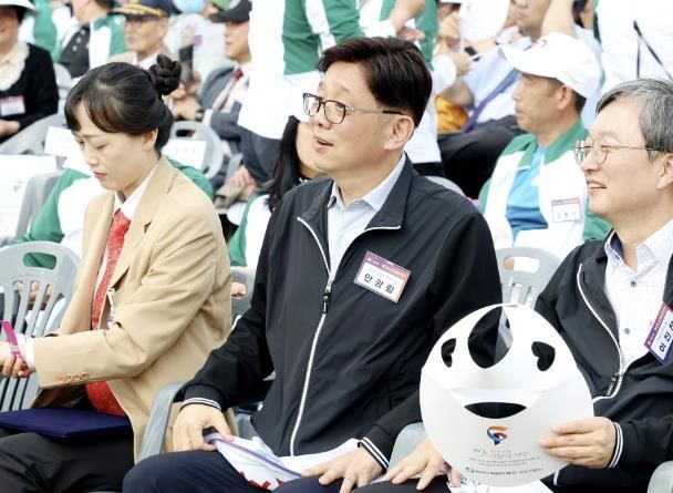 성남시의회, 제71회 경기도체육대회 2025 가평 개회식 참석