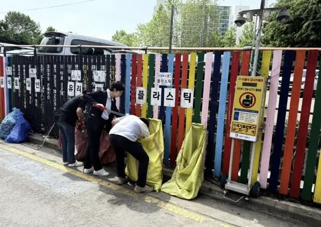 수원시 영통구 매탄1동,주민들과 함께 쓰레기 분리수거대 정비