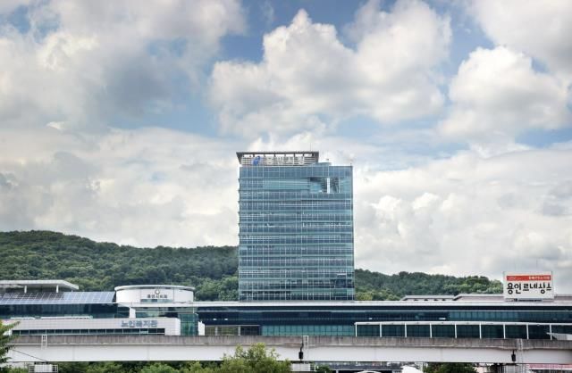 용인특례시청 전경
