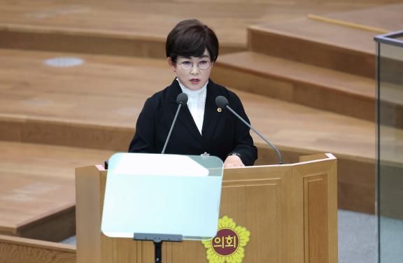 경기도의회 김선희 의원, 제384회 정례회 제2차 본회의 도정질문