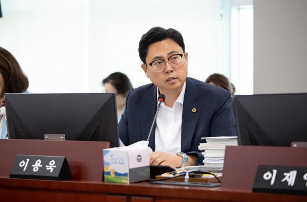 경기도의회 경제노동위원회 이용욱 의원(더불어민주당, 파주3)