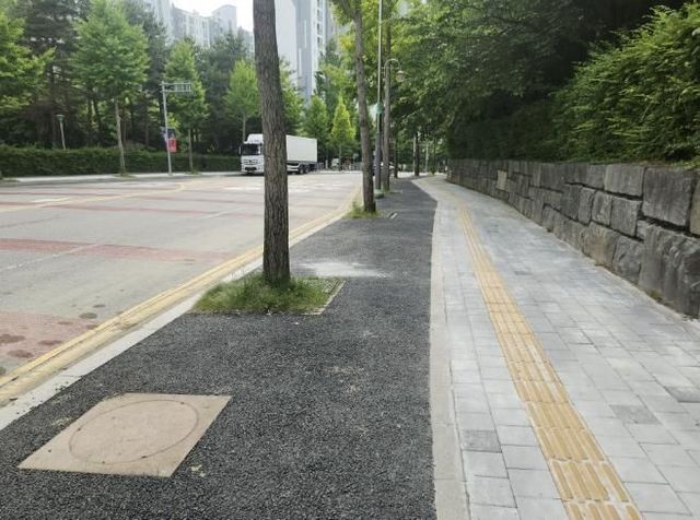 구갈동 갈곡초 통학로 정비 모습