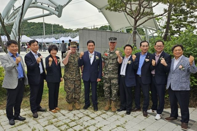 경기도의회 방성환 농정해양위원장, “군마 레클리스는 안보와 공익의 상징… 말산업 정책 확장할 것”