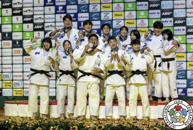 단체전 시상식 사진