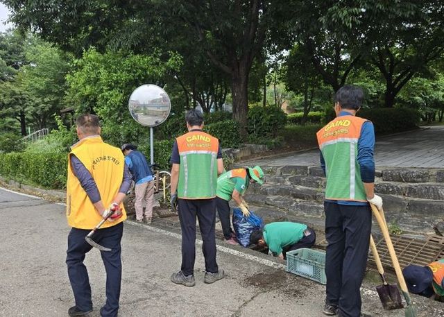 평택시 청북읍, 자율방재단과 함께 침수우려지역 빗물받이 집중 점검