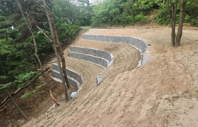 용인특례시 두창리 산길 정비사업을 완료했다