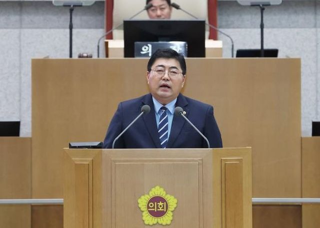 경기도의회 여성가족평생교육위원회 김진명 의원(더불어민주당, 성남6)