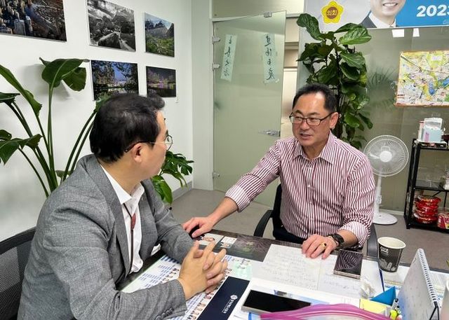 “더는 못 참는다!” 일산서구 축산악취, 경기도의회 김완규 의원이 해결 나섰다