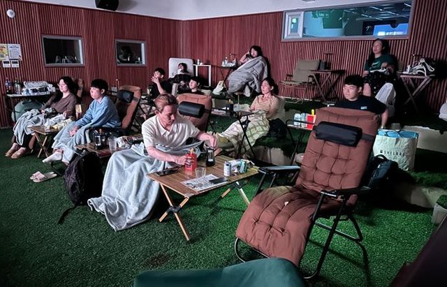 지난 25일 청년동의 새로운 문화공간 '스페이스디'에서 '스페이스디 프라임 시네(SPACE:D PRIME CINE)'가 진행되고 있다.