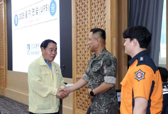 수원특례시의회 의장단, 을지연습장 방문해 근무자 격려