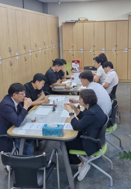 허가과 및 여주시청 벤치마킹 사진