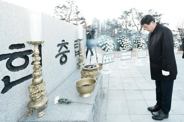 광주시, 2026년 병오년 새해맞이 현충탑 참배…순국선열 희생정신 기려