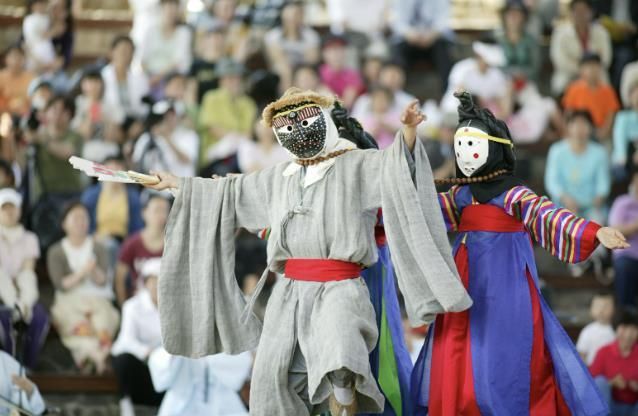 양주별산대놀이마당, 전승교육사 3명 배출… 25년 만의 성과