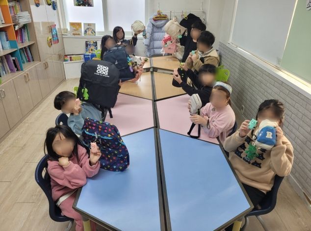 초등학교 입학 취약계층 아동에 호신용 키링 경보기 지급