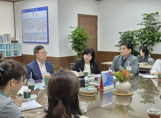 수원시 영통구 박사승 구청장, 관내 동장단과 현안 업무 회의
