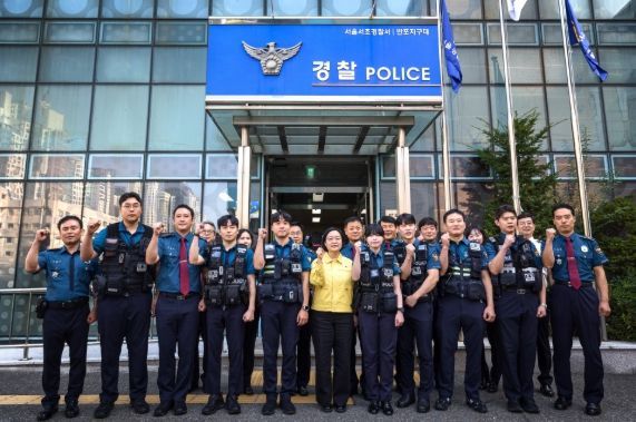 한성숙 국무총리, 비상근무기관 방문 및 근무자 격려 (9.23, 서초경찰서·서초소방서)(국무조정실)