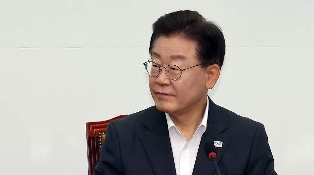 회의 참석한 이재명 서울연합뉴스 한상균 기자 더불어민주당 이재명 대표가 31일 국회 당 사무실에서 열린 최고위 회의에 참석하고 있다 2023731 xyzynacokr2023-07-31 095728 저작권자 ⓒ 1980-2023 ㈜연합뉴스 무단 전재 재배포 금지저작권자 ⓒ 1980-2023 ㈜연합뉴스 무단 전재 재배포 금지