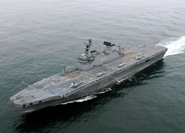 해군 대형수송함 독도함 사진HJ중공업 