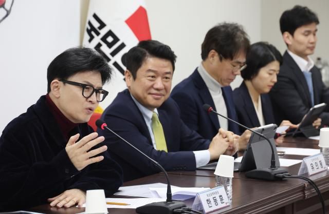 한동훈 국민의힘 비상대책위원장이 26일 여의도 당사에서 열린 비대위 회의에서 발언하고 있다 사진연합뉴스
