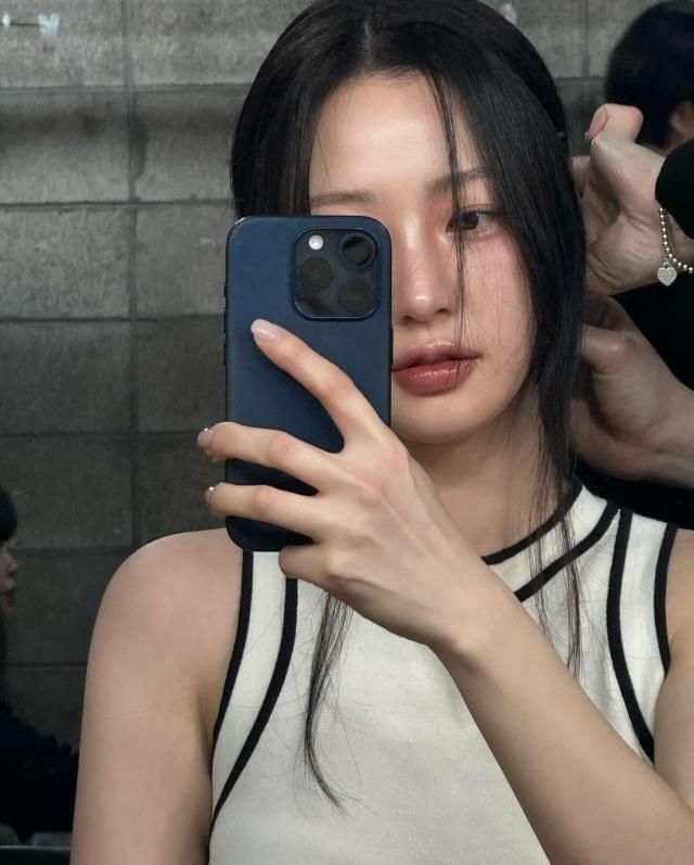 사진송하윤 인스타그램