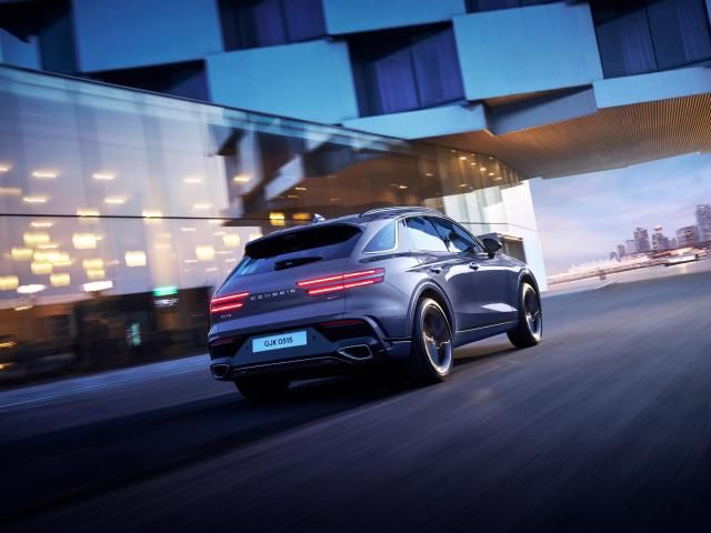 GV70 부분변경 모델 사진제네시스