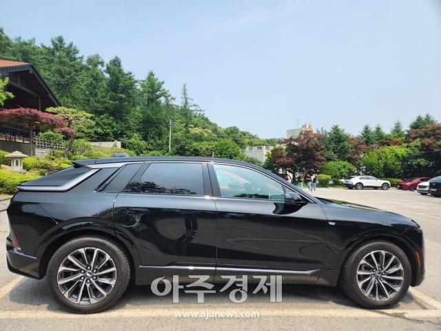 캐딜락 리릭 사진권가림 기자