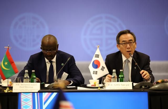 조태열 외교장관이 2일 오후 포시즌스 호텔 서울에서 열린 한-아프리카 외교장관회의에서 발언하고 있다 사진연합뉴스