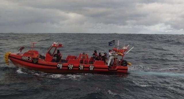 실종자 수색에 들어간 제주 해경 사진연합뉴스
