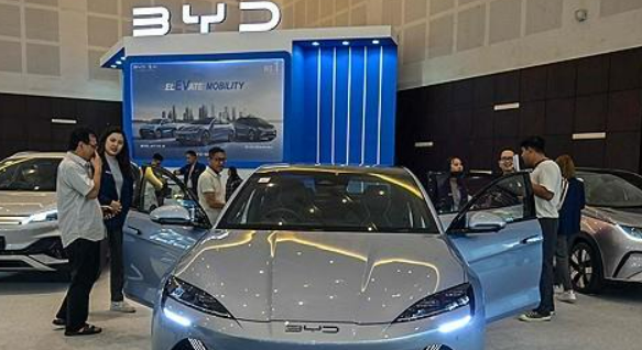 모터쇼에 전시된 BYD 차량 사진연합뉴스 
